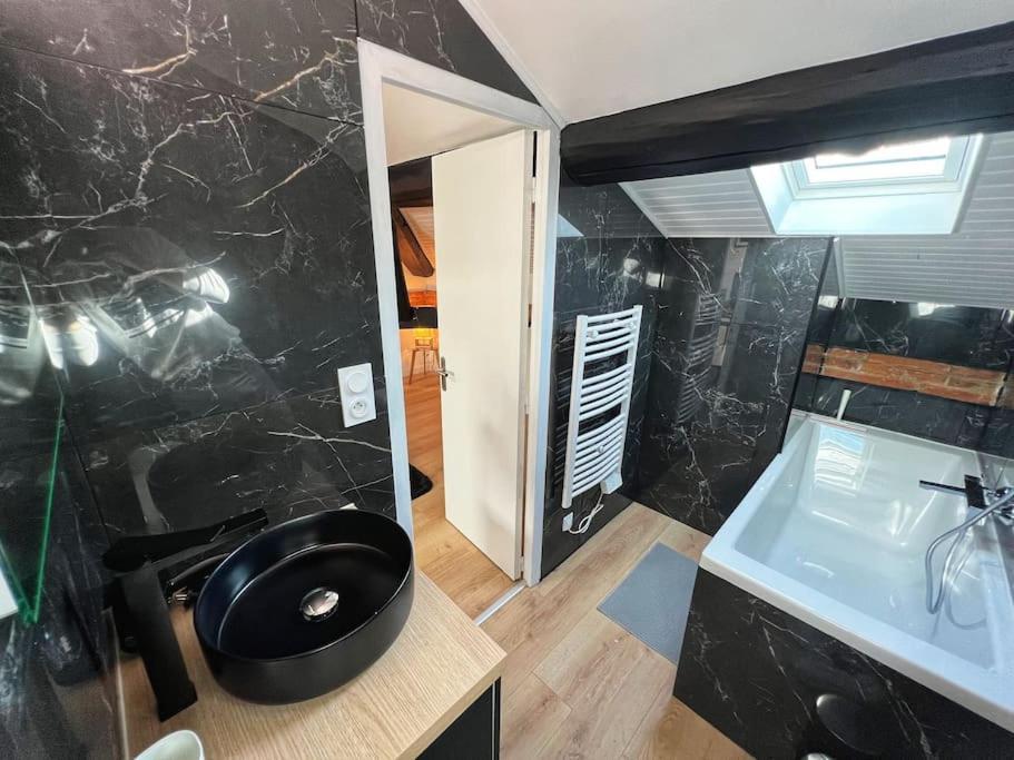 Le Germinal - Climatise Calme Proche Du Metro Appartement
