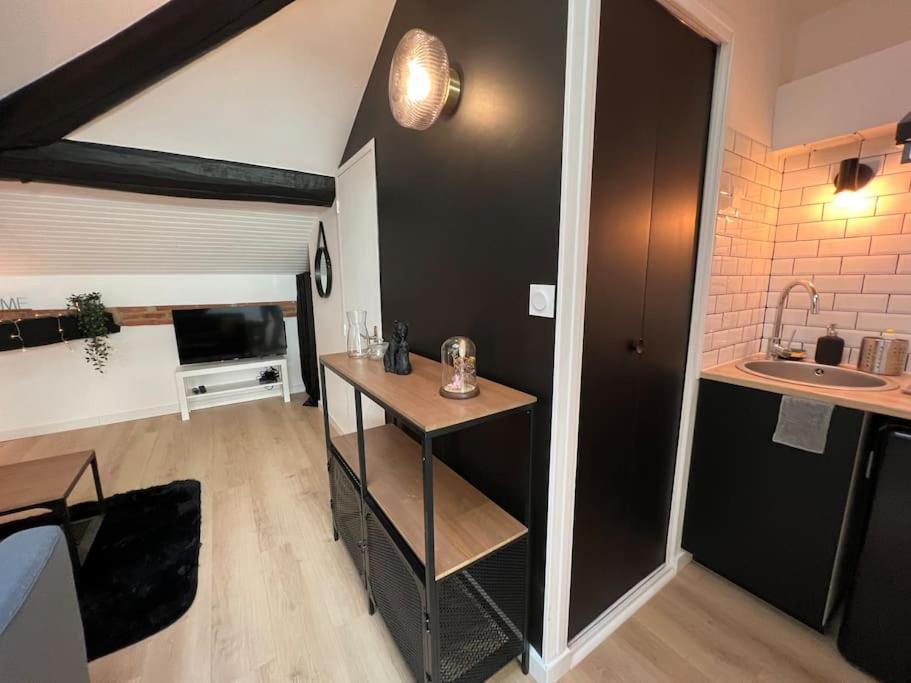 Le Germinal - Climatise Calme Proche Du Metro Appartement *